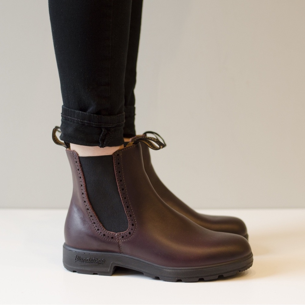 #1352 BLUNDSTONE W's High Top Boots - Shiraz size